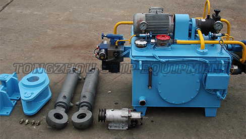 Svängningscylinder hydraulisk styrutrustning